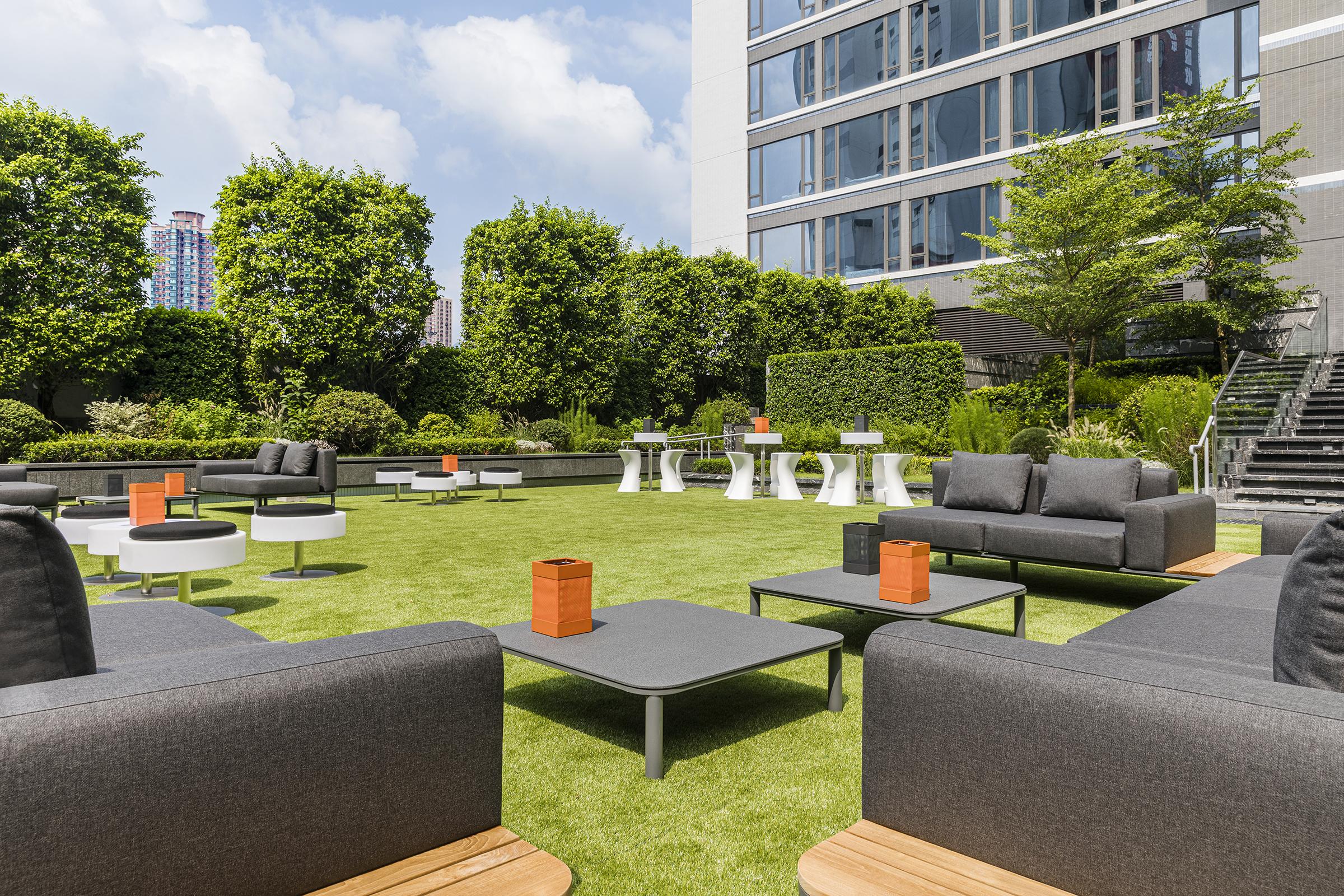 Alva Hotel By Royal Hong Kong Esterno foto The rooftop garden