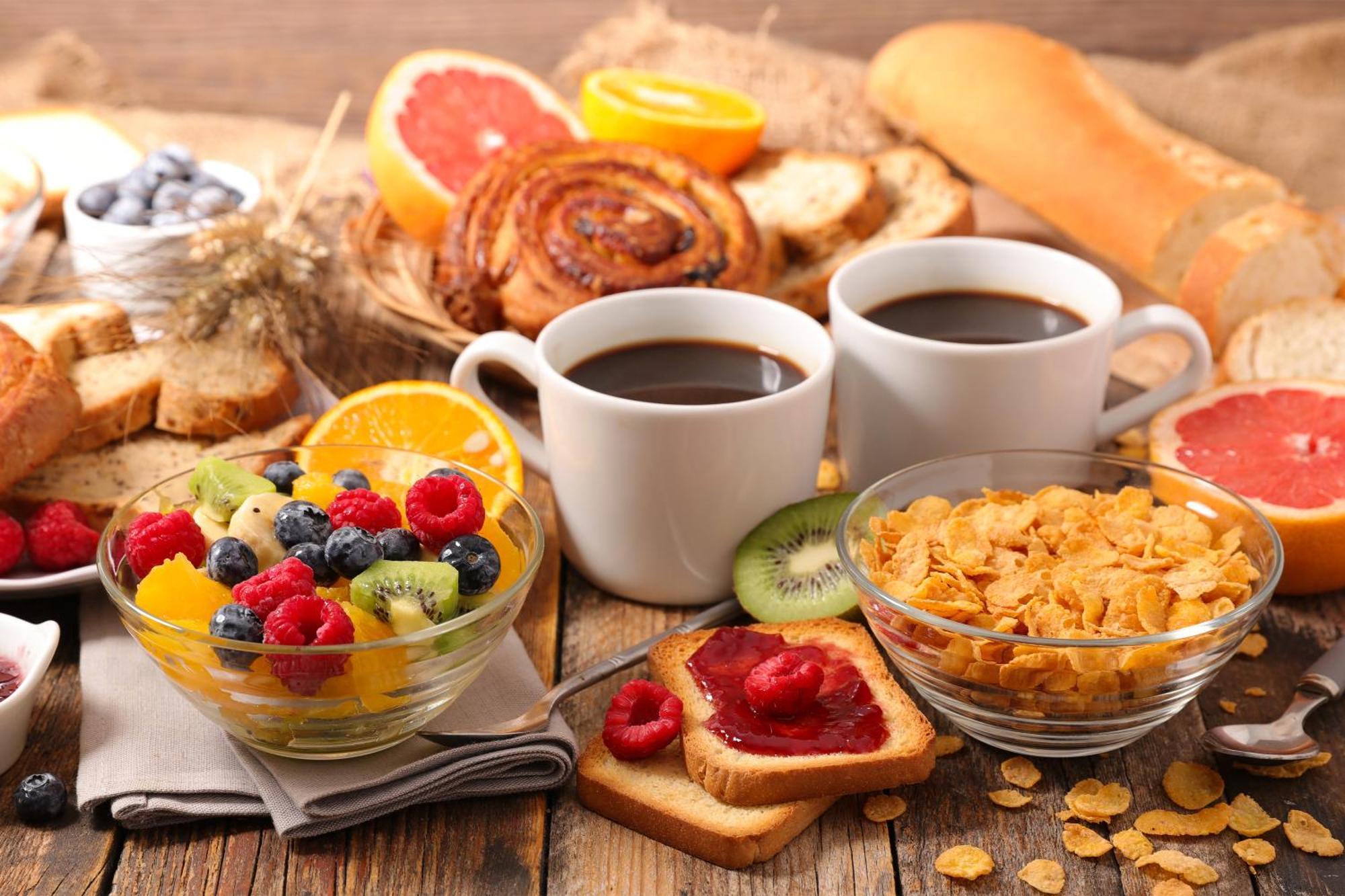 Alva Hotel By Royal Hong Kong Esterno foto A continental breakfast